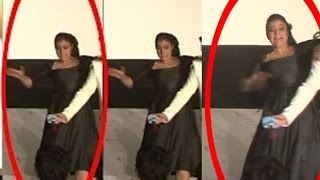 OOPS! Kajol Falls On Stage At Dilwale Trailer Launch