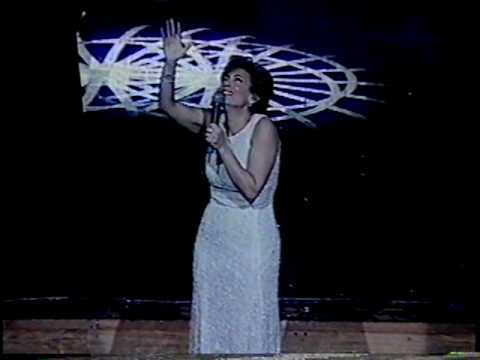 Deus da Familia - Renascer Praise 8 [CC"]