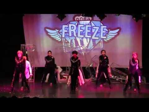 16072016_FREEZEOUT Cover SHINee Everybody en el HallyuCon 2016