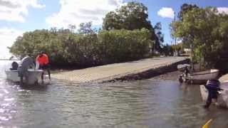 preview picture of video 'Kayaking Brisbane - Explore Lota Creek Contour Helmet Mount Camera Viking'