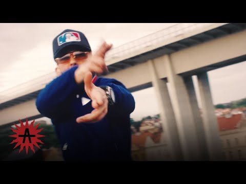 Video thumbnail for Každej Z Vás