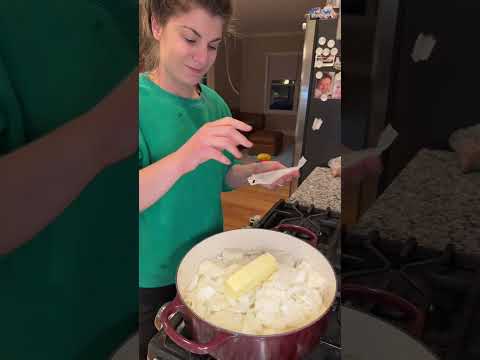 I MADE MY HUSBAND SOUP AND SANDWICHES