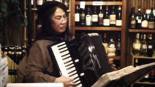 Liz Wisler  Friendly Vine 02012012 Italian Tune