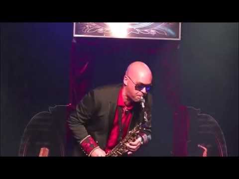 Gerry Rafferty - Baker Street (Adrian Sanso-Ali live saxophone cover)