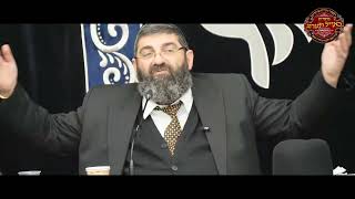 הרב אייל עמרמי - בן אדם צריך רק את זה! (הרב אייל עמרמי) - התמונה מוצגת ישירות מתוך אתר האינטרנט יוטיוב. זכויות היוצרים בתמונה שייכות ליוצרה. קישור קרדיט למקור התוכן נמצא בתוך דף הסרטון