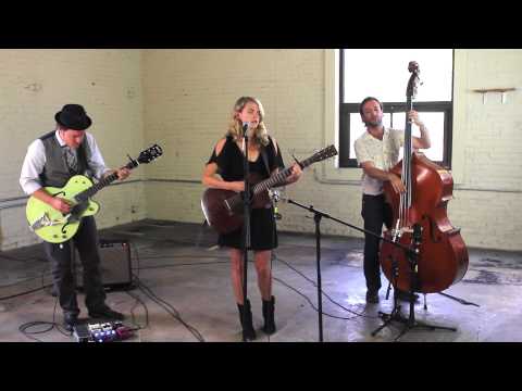 Aoife O'Donovan - "Beekeeper"