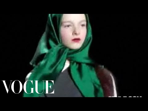 Fashion Show - Vera Wang: Fall 2007 Ready-to-Wear