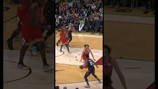 Deandre Hunter ANKLE BREAKER on Josh Giddey 😳 😱 😮 #crossover #anklebreakers #highlight #edit #nba