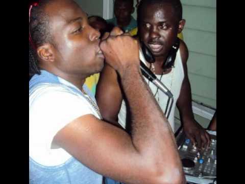 Dundyplace ft Kazeek - "HOT IN THE CLUB" Amazin Records 2K12