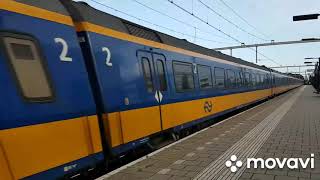 Treinen op station Tilburg Reeshof met NS SNG's als intercity's 11-10-2021. Dutch trains