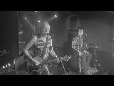 TV Smith (feat. Vom) @ Düsseldorf, Pitcher (24.4.2024) - Common Enemy