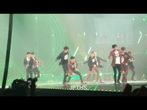 160911 Dancing King - #EXOrDIUMinBKKDay2