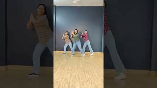 Download lagu o o jane jana song dance video #youtubeshorts #explore #viral #dancer #enjoy #foryou mp3
