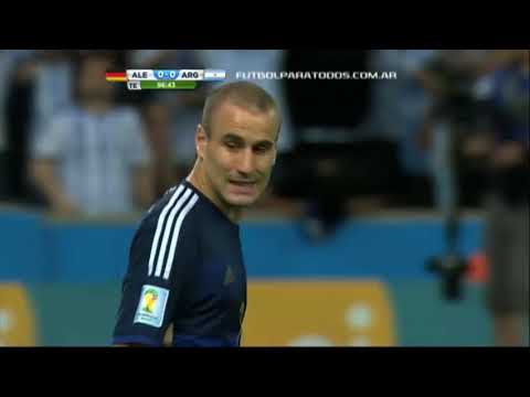 ¡Era por abajo Palacio!