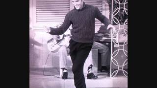 Elvis Presley-(You&#39;re So Square) Baby I Don&#39;t Care (1957)