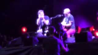 Pearl Jam with Simon Townshend - I&#39;m the Answer