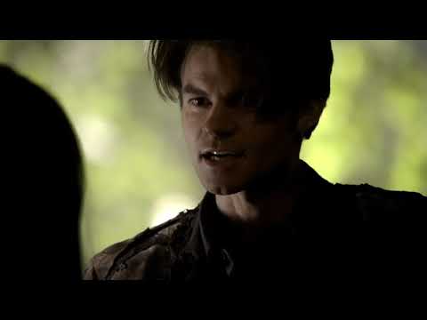 The Vampire Diaries 2x19 Elena removes Elijah's dagger