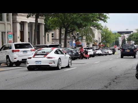 Porsche 911R in Greenwich - Startup & Driving Away