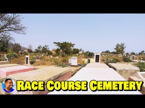 A Cemetery With A Football Field - Freetown East 🇸🇱 VLog 2022 - Explore With Triple-A