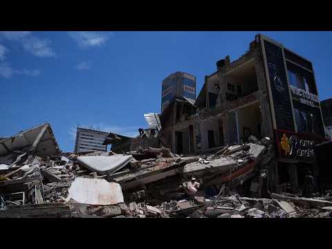 Live: Death toll from M7.5 quake in Colombia tops 250, rescue underway