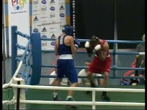 Półfinał I GP Piła 2011 waga 64kg BYSTROŃ Konrad vs MICHELUS Tomasz