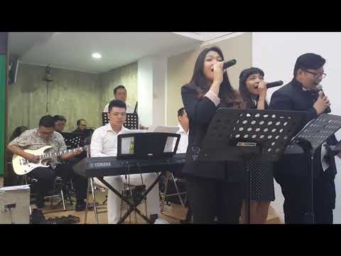 "KMM (Kidung Muda Mudi) 81 - Alangkah Baik Dan Indahnya" covered by Simply Praise Band