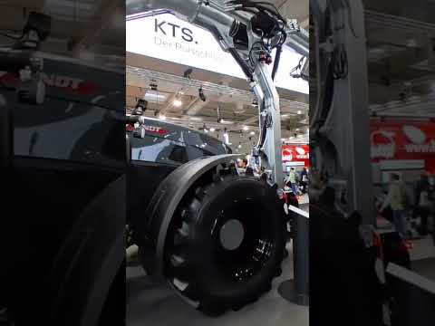 Fendt 942 vario mit Sonderlackierung KTR3400#fendt942 #kummtechnik #ktr34titan#agritechnica #halle23