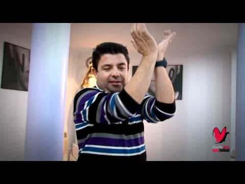 31-01-12. Seba Fernández dedica un gol a 'Mucho Más Que Fútbol"