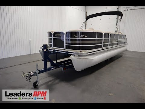 2015 Weeres 240 Allure Pontoon - UB2696