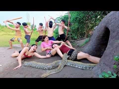 5 Essential Skills You Need to Rescue Someone from a Massive Python