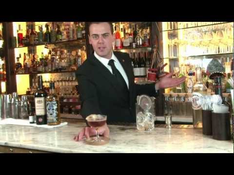 Cocktail guide: Straight Up (Manhattan style) - The Wild Geese® Golden Rum