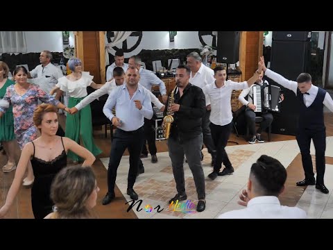 Cristi Manolea - Colaj de petrecere 2023 - Colaj Hore de Mana