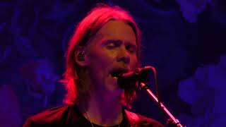 Download lagu Myles Kennedy - Love Can Only Heal (Live @Effenaar.Eindhoven) mp3