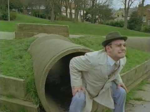 The Smell of Reeves and Mortimer - S01E06 ("Red" VHS Edit) [26/10/93]