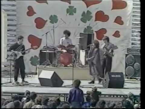 Metropoli en vivo Parque Lezama 1986
