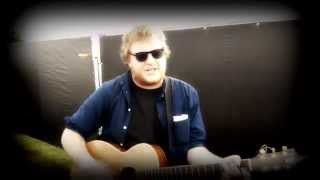 Bearded Punk presents: Wil Wagner playing 'Landlord' (@ Groezrock 2014)