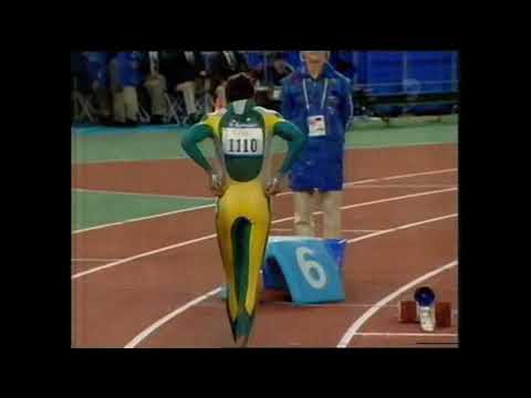 Cathy Freeman unveils her bodysuit moments before 2000 Olympic race