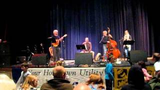 Celtic Nots singing and playing music at the Spokane Folk Festival, Nov. 21, 2010