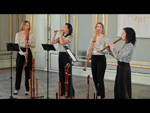 Woodpeckers Recorder Quartet play Coxetown (Traditional irish)
