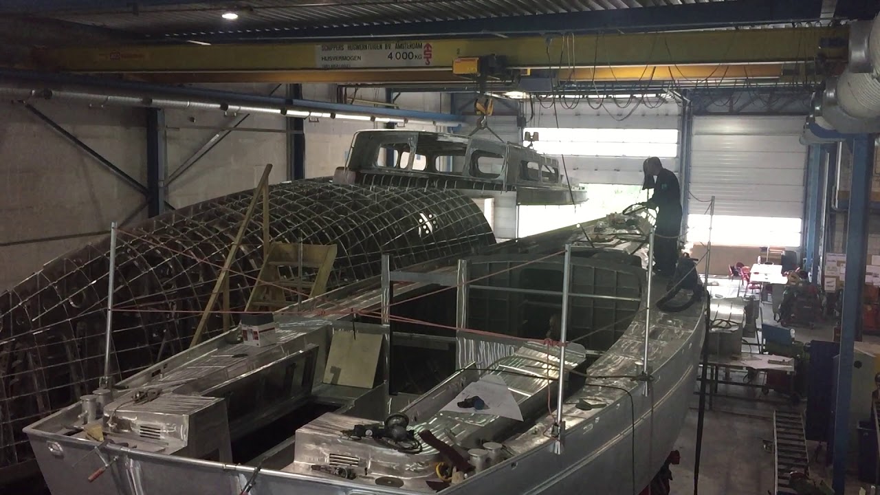 Superstructure on Bestevaer 49ST Zenith