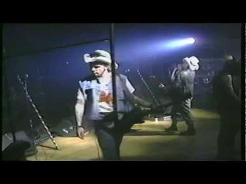 Videoclip de The Missing (Live) — Ministry