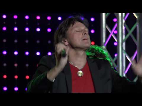 SALDĀS SEJAS un Ivo Fomins - Nekas jau nebeidzas (LIVE)