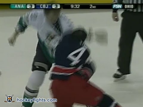 Todd Fedoruk vs Jody Shelley