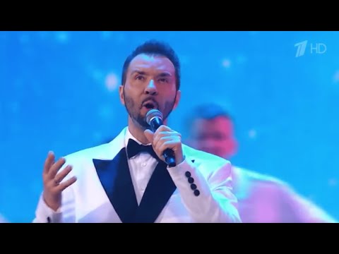 Первый канал: Денис Клявер, Инна Маликова, «Новые Самоцветы» «Снег кружится» // «Наш Новый год»