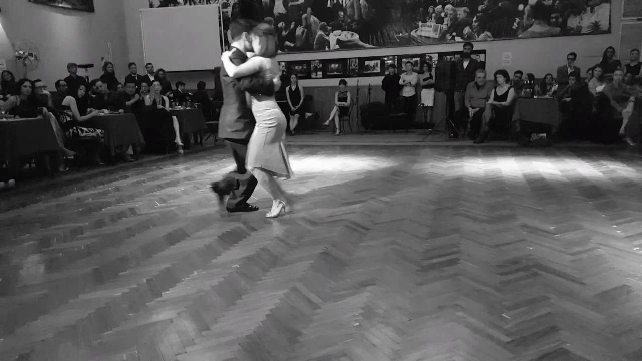 Silvana Prieto y Matias Batista - el viejo vals -Canning