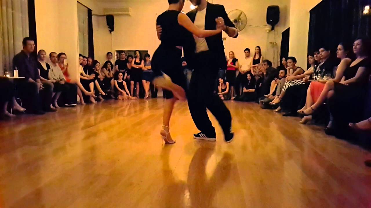 ILGIN TETİKCAN & DOĞAÇ ÖZEN - 1/4 - TANGOLİC