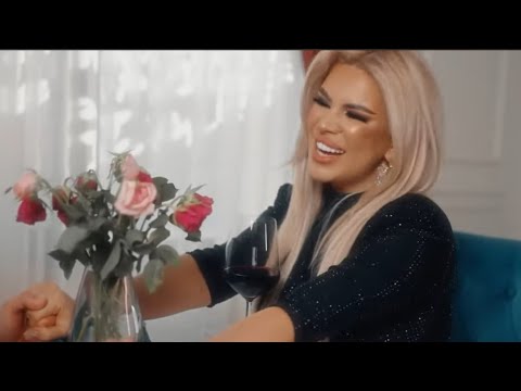 Andrada Cerna si George Pirvan - Ce frumos ploua (Official Video)  🌹 🌹