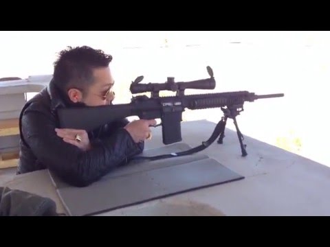 Gun Shooting Training / Knight's SR-25 Sniper Rifle