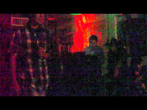 HOME TOWN DJS (X-CesS)  Dropping Proxy - Cypher (Vakkuum Remix) + Vakkuum - Static