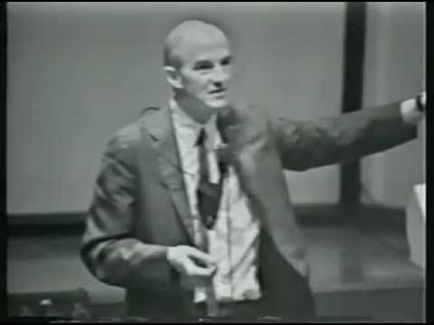 Larry Weed's 1971 Internal Medicine Grand Rounds